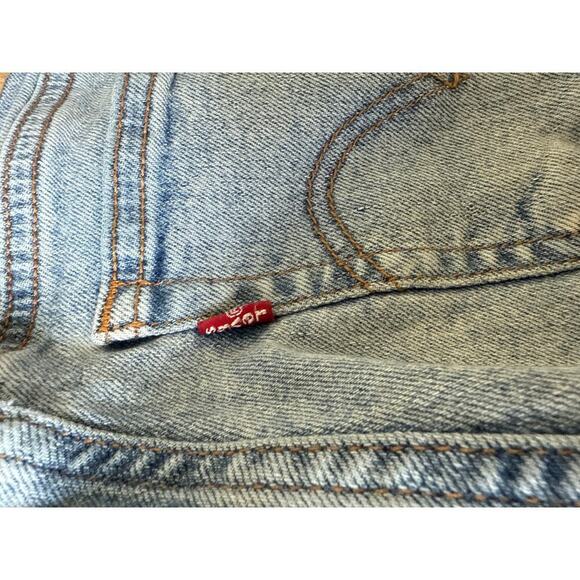 Levi's Wedgie Straight Distressed Jeans Light Wash 34964-0132 Size 28x28 - Picture 15 of 16